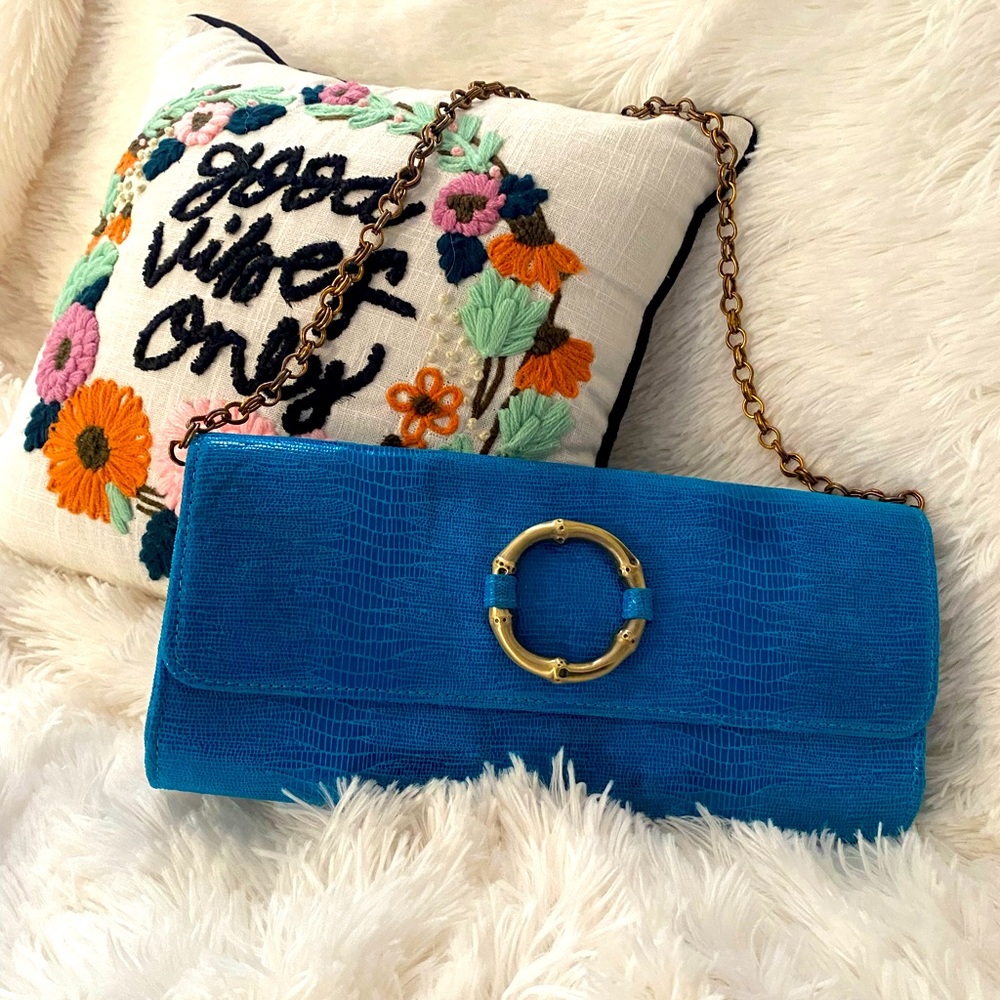 Beautiful fancy clutch!! Like new